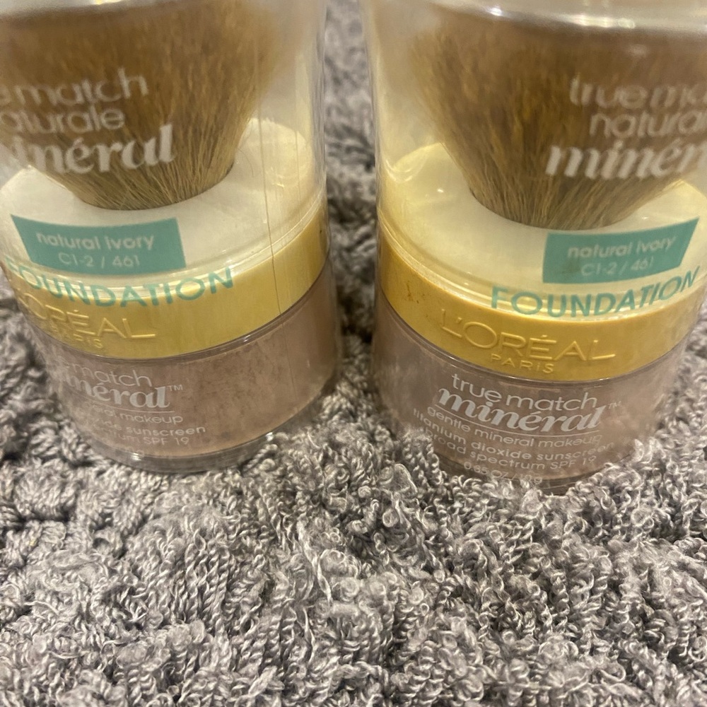 L'Oréal True Match Mineral Foundation - Natural Ivory-Set of 2 - Picture 3 of 7